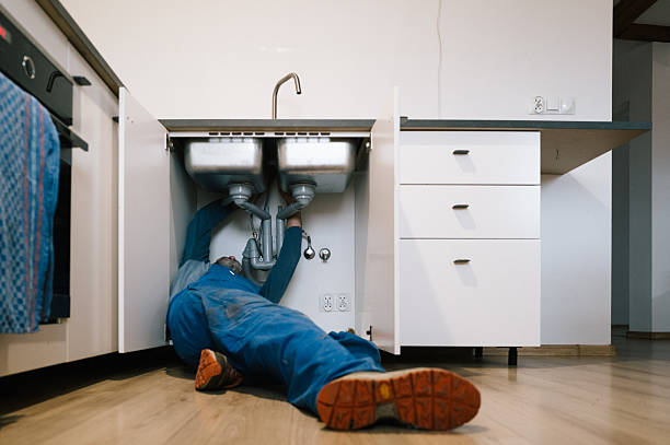 Professional Leak Detection technician working in Farmers, KY